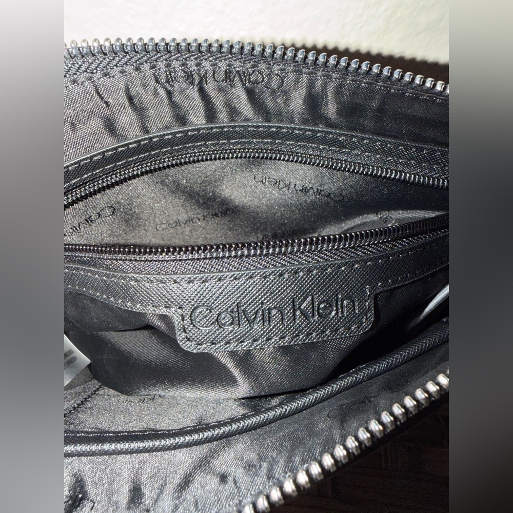 Calvin Klein Black Saffiano Shoulder Bag w/ Chain Strap - Picture 7 of 14